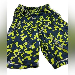 Under Armour Youth Large Youth Shots Heat Gear